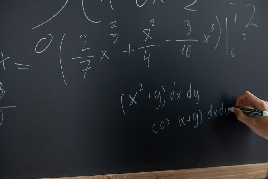 Como professores conseguem aposentadoria aos 25 anos de contribuição